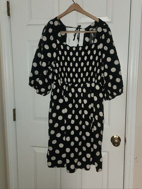 Women's Plus Size Puff Elbow Sleeve Smocked Dress - Ava & Viv Black Polka Dot 3X